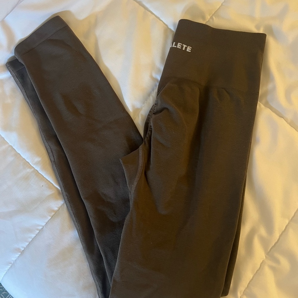 alphalete amplify leggings